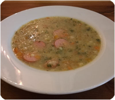 Kartoffelsuppe Hausfrauenart mit Bockwurst